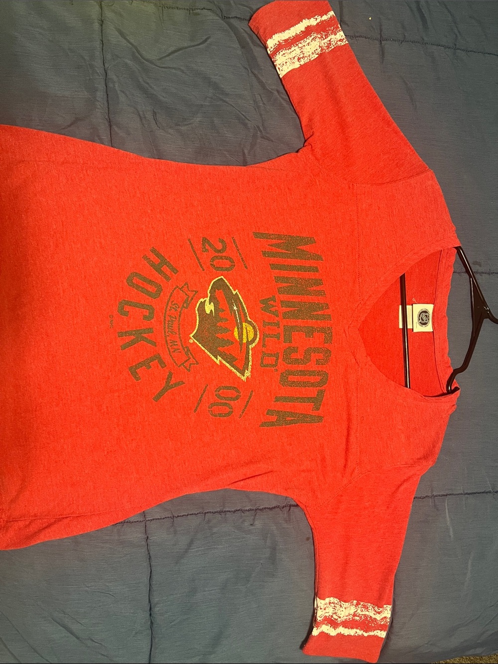 NHL Minnesota Wild Red V‑Neck Graphic Tee